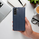 Die Smart Magneto Hülle für Samsung Galaxy A37 kombiniert Schutz mit Stil. Entworfen für perfekte Passform und Funktionalität, schützt das metallisierte Material Ihr Gerät und bietet elegantes Design in mattem Schwarz. Ideal für sicheren Transport von Karten und komfortables Filmeschauen.