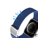 Entdecken Sie das stylische Stoff Uhrenarmband von Dux Ducis für Apple Watch 7/6/SE/5/4/3/2 (41/40/38 mm) in Blau. Dieses elegante und funktionale Accessoire bietet optimalen Tragekomfort und passt perfekt zu jedem Outfit!