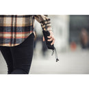 Eintauchen in die Welt des Premium Sounds mit den Forcell U3 Earphones. Ausgestattet mit einem Mini-Klinkenanschluss (3,5 mm) liefern diese schwarzen In-Ear-Kopfhörer ein unvergessliches Hörerlebnis. Perfekt für unterwegs, bieten sie nicht nur tiefen Bass, sondern auch eine praktische Freisprechfunktion für Anrufe. Die Kombination aus hochwertiger Audioleistung und kompaktem Design machen die Forcell U3 Earphones zum idealen Partner für Musikliebhaber.