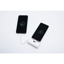Die FORCELL F-Energy Power Plug F5K3 ist eine kompakte Powerbank mit 5000 mAh Kapazität und bietet schnelles Aufladen mit 20W Power Delivery (PD) über einen USB-C-Anschluss. Ideal für den Typ-C-Bedarf und in einem eleganten Grau gehalten, ist diese Powerbank ein praktischer Begleiter für den mobilen Alltag.