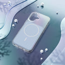 Mit dieser transparenten Schutzhülle für das Apple iPhone 17 bleibt Ihr Gerät nicht nur geschützt, sondern behält auch seinen eleganten Look. Die Hülle bietet einen zuverlässigen Schutz vor Stößen und Kratzern, während der MagSafe-kompatible Bereich eine einfache kabellose Ladefunktion ermöglicht. Ideal für alle, die Stil und Funktionalität schätzen.
