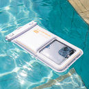 Die weiße Schutzhülle bietet optimalen Schutz vor Wasser und Staub. Sie eignet sich ideal für den Einsatz am Strand oder beim Wassersport und sorgt dafür, dass Ihre Wertsachen sicher verstaut sind. Mit der IP68-Zertifizierung ist sie besonders langlebig und zuverlässig.