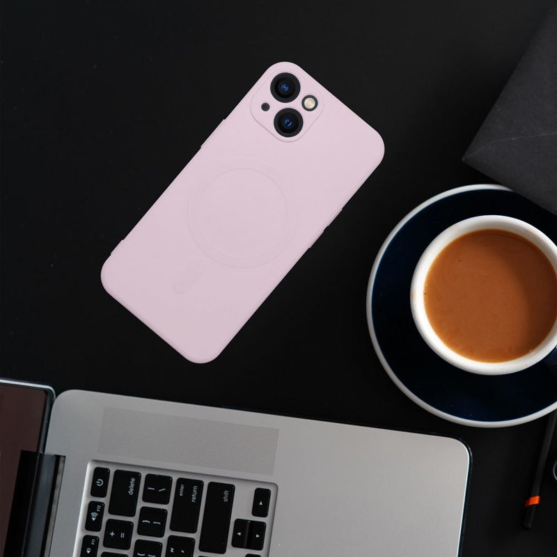 Schützen Sie Ihr Apple iPhone 17 Pro optimal mit dem Silikon Mag Cover! Es bietet nicht nur Schutz vor Stößen und Kratzern, sondern unterstützt auch das MagSafe-induktive Laden. Ideal für jede Situation.