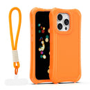 Schutzhülle für das Apple iPhone 15 Pro in auffälligem Orange: Diese robuste Hülle bietet optimalen Schutz und verleiht deinem Gerät einen stylischen Look. Mit dem praktischen Anhänger lässt sich das Handy bequem transportieren. Ideal für alle, die Funktionalität mit trendigem Design kombinieren möchten!