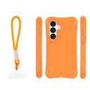 Schützen Sie Ihr Samsung Galaxy S26 mit dem SafePop Cover! Diese schlanke Hülle aus robustem TPU und Polycarbonat bietet optimalen Schutz vor Stößen. Verstärkte Ecken, ein stylisches Design und praktische Features wie ein Handgelenkband sorgen für Sicherheit und Komfort.