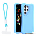 Stylische Handytasche für das Samsung Galaxy S26 Ultra in einem lebhaften Blau. Sie bietet optimalen Schutz und einen praktischen Tragegriff, ideal für den Alltag. Perfekt, um dein Smartphone stilvoll und sicher zu transportieren!
