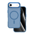 Die blaue Schutzhülle für das Apple iPhone 17 Air bietet nicht nur einen stylischen Look, sondern schützt Ihr Gerät effektiv vor Stößen und Kratzern. Mit ihrem passgenauen Design und der praktischen MagSafe-Funktion ist sie die ideale Wahl für jeden iPhone-Nutzer.