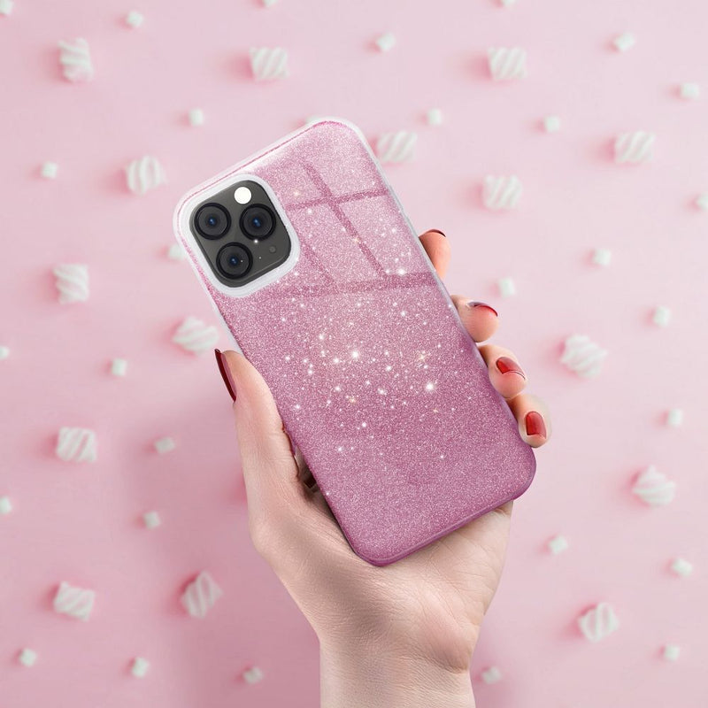 Verleihen Sie Ihrem SAMSUNG Galaxy A15 einen Hauch von Eleganz und Glanz mit der SHINING Case Schutzhülle in Pink. Diese schimmernde Hülle bietet nicht nur zuverlässigen Schutz vor Stößen und Kratzern, sondern verleiht Ihrem Smartphone auch einen modischen Look.