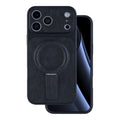 Die elegante Schutzhülle für das Apple iPhone 17 Pro Max in Schwarz bietet sowohl Stil als auch Funktionalität. Mit ihrem hochwertigen, luxuriösen Finish schützt sie das Gerät vor Kratzern und Stößen, während das integrierte MagSafe-System eine einfache Anbringung von Zubehör ermöglicht. Ideal für diejenigen, die Design und Sicherheit kombinieren möchten.