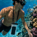 Schützen Sie Ihr Smartphone mit der RAINBOW wasserdichten Hülle! Mit IPX8-Schutz hält sie Wasser, Staub und Sand fern. Ideal für Strand, Pool und Abenteuer. Kompatibel mit Geräten bis 7,5 Zoll, leicht und stylish. Sorgenfreies Outdoor-Vergnügen!
