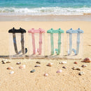 Schützen Sie Ihr Smartphone mit der RAINBOW wasserdichten Hülle! Mit IPX8-Schutz hält sie Wasser, Staub und Sand fern. Ideal für Strand, Pool und Abenteuer. Kompatibel mit Geräten bis 7,5 Zoll, leicht und stylish. Sorgenfreies Outdoor-Vergnügen!