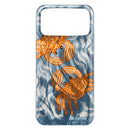 Die blaue Schutzhülle für das Apple iPhone 15 bietet nicht nur einen stylischen Look mit einem ansprechenden Krabben-Motiv, sondern schützt auch das Gerät vor Stößen und Kratzern. Perfekt für alle, die ihr iPhone individuell gestalten möchten!