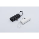 Die FORCELL F-Energy Power Plug F5K3 ist eine kompakte Powerbank mit 5000 mAh Kapazität und bietet schnelles Aufladen mit 20W Power Delivery (PD) über einen USB-C-Anschluss. Ideal für den Typ-C-Bedarf und in einem eleganten Grau gehalten, ist diese Powerbank ein praktischer Begleiter für den mobilen Alltag.