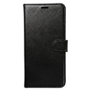 Die schwarze Schutzhülle für das Apple iPhone 17 Pro Max und iPhone 18 Pro Max verbindet elegantes Design mit optimalem Schutz. Sie gewährleistet eine sichere Aufbewahrung und schützt das Smartphone vor Stößen und Kratzern, während sie gleichzeitig einen stilvollen Look bietet. Ideal für alle, die ihr Handy modisch und funktional schützen möchten.