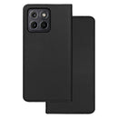 Die Schutzhülle für das Motorola Edge 70 Fusion in Schwarz vereint stilvolles Design und optimale Sicherheit. Sie schützt das Gerät vor Kratzern und Stößen, während sie gleichzeitig alle Funktionen und Anschlüsse zugänglich lässt. Ideal für alle, die ihr Smartphone elegant und sicher transportieren möchten.