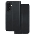 Die Handytasche für das Samsung Galaxy A27 5G in Schwarz bietet optimalen Schutz und ein elegantes Design. Sie kombiniert Funktionalität mit einem modernen Look und ist perfekt, um dein Smartphone stilvoll aufzubewahren.
