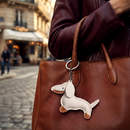 Verleihen Sie Ihrer Handtasche oder Ihrem Rucksack mit unserem farbenfrohen Anhänger einen einzigartigen Look! Dieser trendige Begleiter aus strapazierfähigem Polyester überzeugt durch praktische Funktionalität und ein stilvolles Design. Ideal für den Alltag!