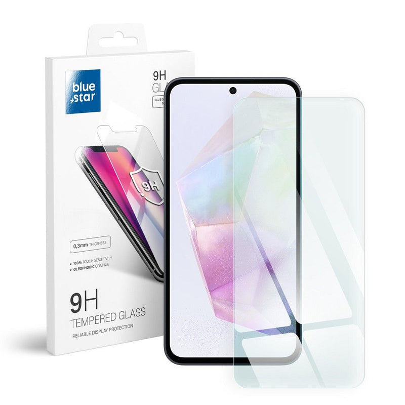 Maximieren Sie den Schutz Ihres Samsung Galaxy A35 5G mit unserem hochwertigen Panzerglas. Die 9H-Härte bietet zuverlässigen Schutz vor Kratzern und Stößen, während die 0,3mm Dicke und die oleophobische Beschichtung die Klarheit und die Berührungsempfindlichkeit Ihres Bildschirms erhalten. Einfache Montage inklusive, um Ihr Gerät schnell und blasenfrei zu schützen.