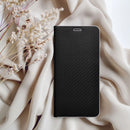 Die Handytasche für das Samsung Galaxy A13 4G bietet optimalen Schutz und ein elegantes Design. Mit ihrer robusten Hülle und der stylishen Oberfläche ist sie der ideale Begleiter für Ihr Smartphone. Schützen Sie Ihr Gerät stilvoll!