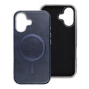 Entdecken Sie das The Gentleman Mag Cover für Ihr **Apple iPhone 17**! Diese elegante Hülle aus hochwertigem eco-leather schützt optimal und unterstützt MagSafe. Mit einem verbesserten Kamera-Rand und stabilen Magneten vereint sie Stil und Funktionalität für Ihren Alltag.