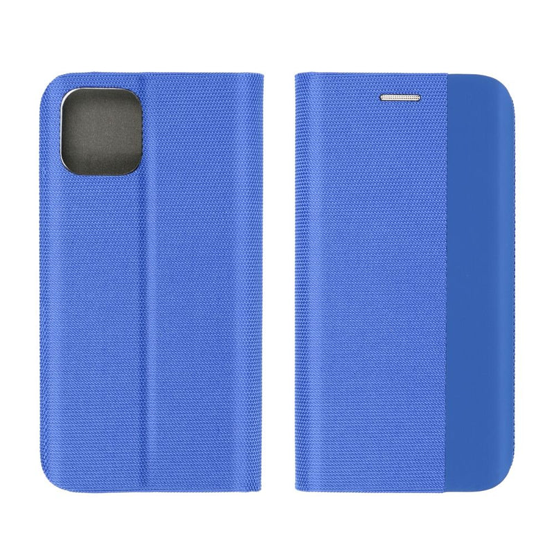 Schützen Sie Ihr Samsung Galaxy A15 mit Stil! Unsere blaue Handytasche bietet nicht nur optimalen Schutz für Ihr 4G oder 5G Modell, sondern verleiht Ihrem Smartphone auch ein elegantes Aussehen. Mit leichtem Zugriff auf alle Tasten und Anschlüsse ist diese Tasche der perfekte Begleiter für Ihren mobilen Alltag.