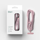 Das Etteri-Handyband ist die ideale Lösung, um Ihr Smartphone sicher und griffbereit zu halten. Mit einstellbarer Länge (70–150 cm) für individuelle Trageoptionen und robusten Materialien bietet es Komfort und Sicherheit, egal ob beim Sport oder Einkaufen.