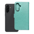 Entdecken Sie das MEZZO Holster für das Samsung Galaxy A36! Stilvoll im Lederlook und mit zwei Fächern für Karten und Dokumente. Die flexible TPU-Einlage garantiert einfache Installation, während die magnetische Verschlussmechanik Ihre Wertsachen sicher schützt. Ideal für den Alltag!