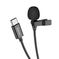 Das abgebildete Telefonmikrofon mit USB-Typ-C-Anschluss eignet sich ideal für klare Audioaufzeichnungen unterwegs. Dank des kompakten Designs und der einfachen Plug-and-Play-Funktionalität verbessert es die Klangqualität für Podcasts, Interviews oder Videoanrufe direkt über kompatible Smartphones oder Geräte.