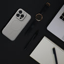 Schützen Sie Ihr iPhone 17 Pro mit der Silikon Mag Hülle: stoßfest, kratzfest, MagSafe-kompatibel für einfaches kabelloses Laden. Sicherer Halt, stilvolles Design!