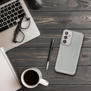 Schützen Sie Ihr Samsung Galaxy A36 mit der stilvollen Variete-Schutzhülle! Perfekte Passform, Trendfarben 2024, erhöhte Bildschirmränder und Kamera-Schutzglas für optimalen Schutz und Eleganz.