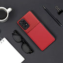 Schützen Sie Ihr Samsung Galaxy A55 5G mit unserer eleganten Schutzhülle aus hochwertigem Polyurethan, Polycarbonat und TPU. Robuster Schutz vor Stößen und Kratzern, einfaches Handling und stylisches Design vereinen sich hier. Ideal für den Alltag!