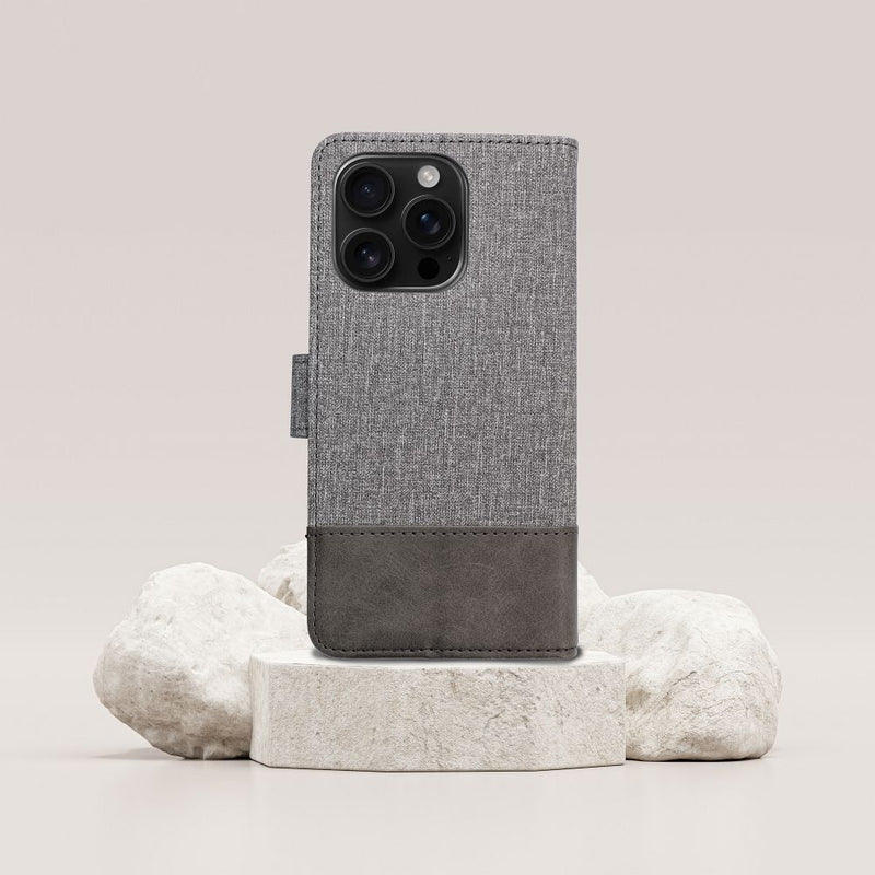 Entdecken Sie die Gomma Book Handyhülle für Ihr Apple iPhone 16e! Stilvoll und funktional mit TPU-Material, Kartenfächern und Magnetverschluss. Optimaler Schutz und Komfort!