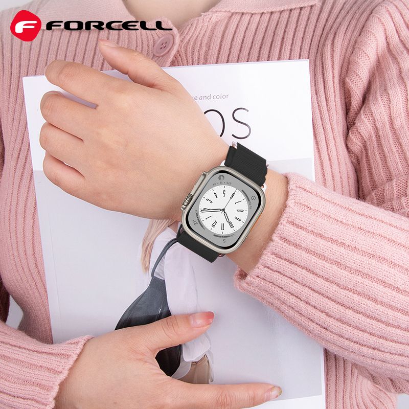 Der FORCELL F-DESIGN FA13 Strap in Schwarz ist ein eleganter und robuster Uhrenarmband für die Apple Watch, kompatibel mit den Größen 42, 44, 45 und 49 mm. Ideal für einen stilvollen und funktionalen Look.