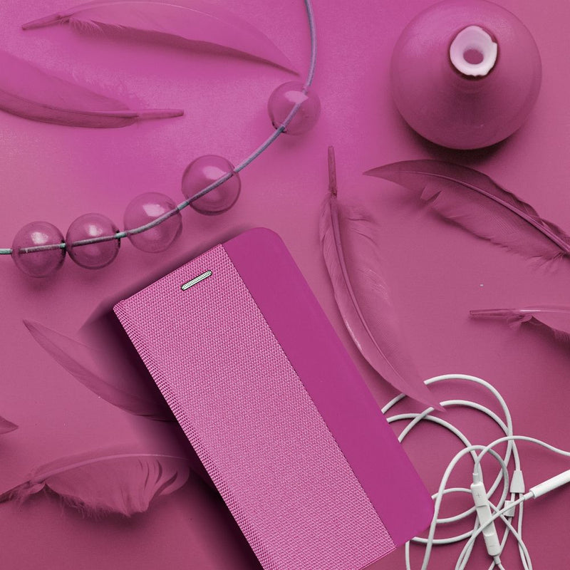 iPhone 16e Case: Stil & Schutz mit Funktionalität. Entdecken Sie unser Case mit metallisierter Oberfläche & weichem Kunstwildleder-Innenleben. Attraktive Farben, Magnetverschluss, Dokumententasche inklusive. Ideal für Ihren Style & Schutz. Jetzt kaufen!