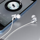 Entdecken Sie exzellente Klangqualität mit unseren In-ear Kopfhörern. Ideal für Musik & Anrufe, komfortabel & isolierend, mit 1,2m Kabel, Mikro & Steuerung. Klinkenanschluss, leicht und robust. Ideal für unterwegs!