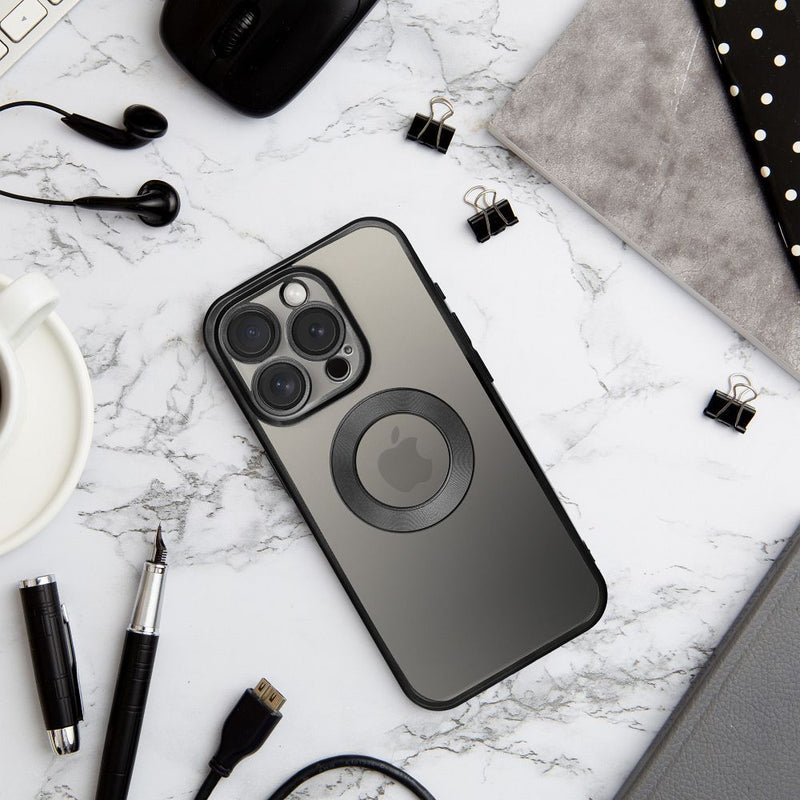 Schützen Sie Ihr Apple iPhone 17 Air stilvoll mit dem Glam Case! Spezialdesign bietet optimalen Schutz und trendigen Look. Perfekt für Stilbewusste, die Funktionalität schätzen. Holen Sie sich Glam Case jetzt!