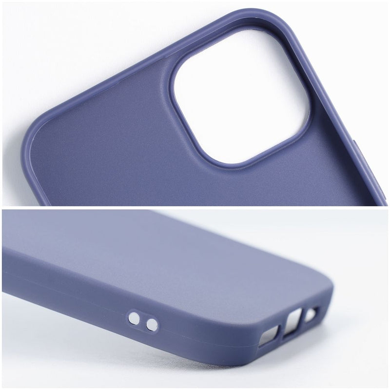 Schützen Sie Ihr Apple iPhone 12/12 Pro mit dieser eleganten, marineblauen Schutzhülle. Die präzisen Aussparungen gewährleisten vollen Zugang zu Kamera und Anschlüssen, während das robuste Material vor Stößen und Kratzern schützt. Ein Must-have für den Alltag.