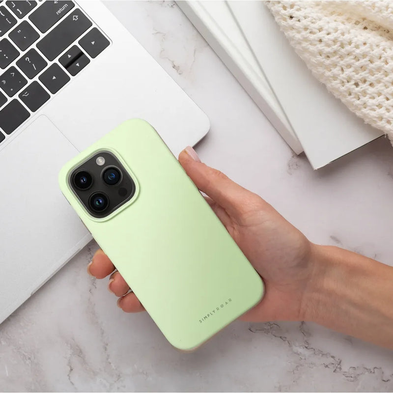 Case in hellgrün für das Apple iPhone 15 Pro