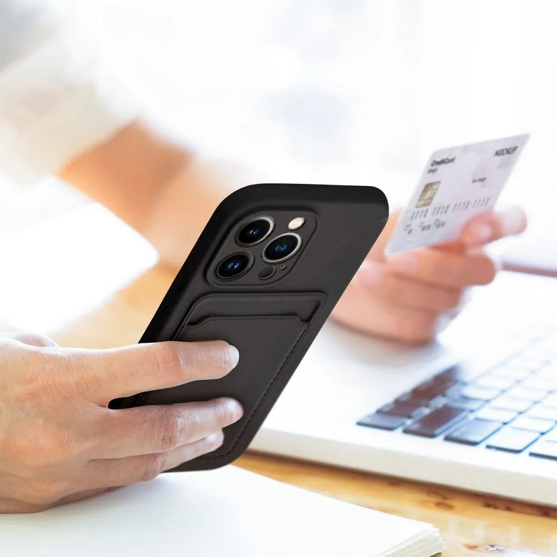 Schwarze Hülle mit Kartenfach für Apple iPhone 15 Pro