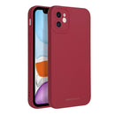 Verleihen Sie Ihrem iPhone 11 mit dieser eleganten roten Schutzhülle einen Hauch von Stil und Schutz. Ihr Gerät bleibt sicher und sieht gleichzeitig schick aus.