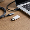 **Essenziell: Blue Star USB-C auf Micro-USB Adapter**

Laden & Synchronisieren leicht gemacht mit dem Blue Star USB-C auf Micro-USB Adapter. Verbinden Sie moderne und ältere Geräte mühelos. Klein, robust und benutzerfreundlich – essenziell für jeden Technik-Haushalt!