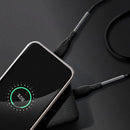 Der Forcell F-Energy USB C an USB C Kabel bietet eine starke Leistung von 66W und unterstützt Power Delivery QC4.0 mit bis zu 5A. Mit einer Länge von 1 Meter und einem robusten Carbon-Mantel ist es ideal für schnelles Laden und Datentransfer. Perfekt für moderne Geräte!