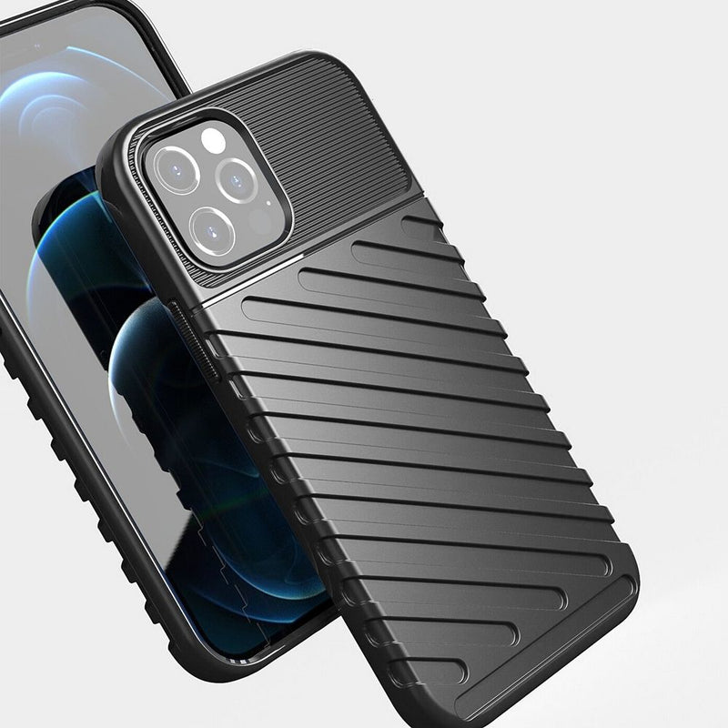 Schützen Sie Ihr Apple iPhone 17 Pro optimal mit der Forcell THUNDER Panzerhülle. Maximale Sicherheit, stoßdämpfend, TPU-Qualität, und induktives Laden möglich. Ihr iPhone 17 Pro sicher und stilvoll geschützt.