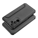 Schütze dein Samsung Galaxy A35 5G stilvoll mit der schwarzen Handytasche V3. Diese elegante Hülle bietet nicht nur robusten Schutz vor Stößen und Kratzern, sondern besticht auch durch ihr schlankes, modernes Design mit einer strukturierten Oberfläche für zusätzlichen Grip.