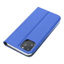 Schützen Sie Ihr Samsung Galaxy S26 stilvoll mit dem Holster SENSITIVE Book. Dieses robuste Holster bietet doppelten Schutz für Gehäuse und Bildschirm, verfügt über einen praktischen TV-Ständer und ein Dokumentenfach. Erhältlich in mehreren Farben!