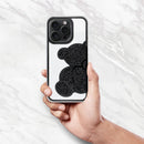 Schützen Sie Ihr iPhone 16 Pro mit der Teddy Bear Hülle: glitzerndes Design, erstklassige Materialien und erhöhte Kanten für optimalen Schutz. Ein modisches Accessoire, das Langlebigkeit bietet.