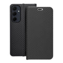 Die schwarz texturierte Handytasche für das Samsung Galaxy A35 5G bietet stilvollen Schutz und Funktionalität. Mit einem eleganten Klappdesign ermöglicht sie einfachen Zugriff auf alle Tasten und Anschlüsse, während das Smartphone sicher verstaut bleibt.