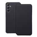 Entdecken Sie Stil und Schutz mit der Handytasche für das Samsung Galaxy A34 5G in edlem Schwarz. Perfektioniert für Ihre Bedürfnisse mit präzisen Aussparungen für Kamera und Anschlüsse – Ihr Smartphone-Partner für den Alltag!