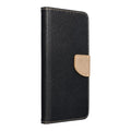 Entdecken Sie den perfekten Schutz für Ihr Samsung Galaxy A34 5G – die stilvolle schwarze Handytasche V3. Ihr elegantes Design mit strapazierfähigem Material bietet nicht nur Sicherheit vor Kratzern und Stößen, sondern auch einen Hauch von Klassik für Ihren Alltag.