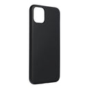 Die schwarze Schutzhülle bietet einen eleganten und zugleich robusten Schutz für das Apple iPhone 11 Pro Max. Mit präzisen Aussparungen für die Kameras und Anschlüsse passt sie sich perfekt an das Smartphone an und bewahrt dessen schlanke Linie.